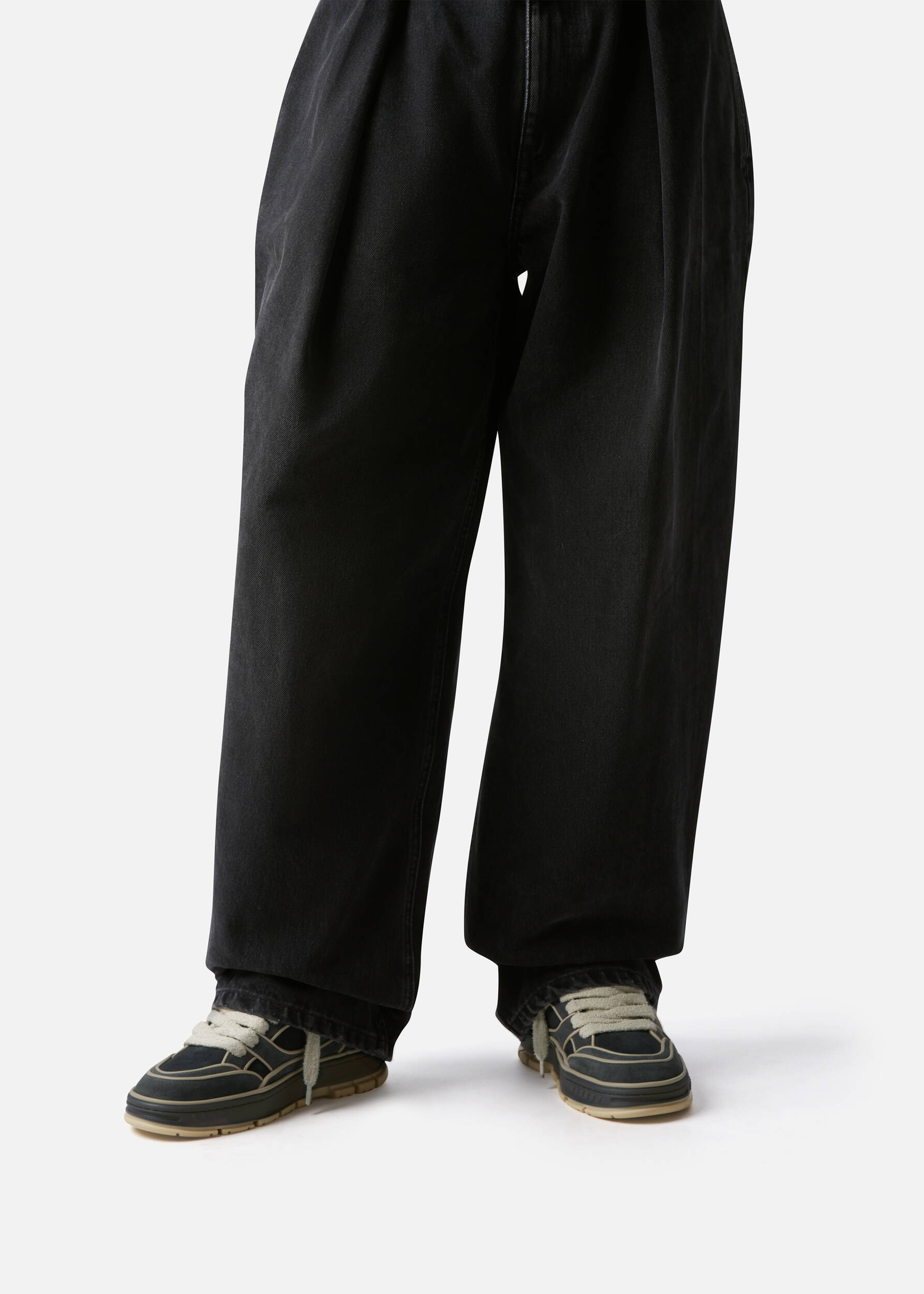 Area Lo Sneaker Black/Light Beige