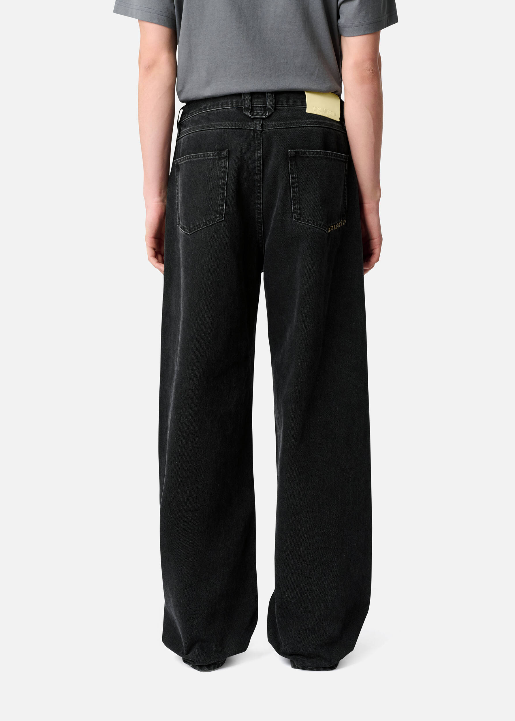 Arigato Relaxed Jeans Black