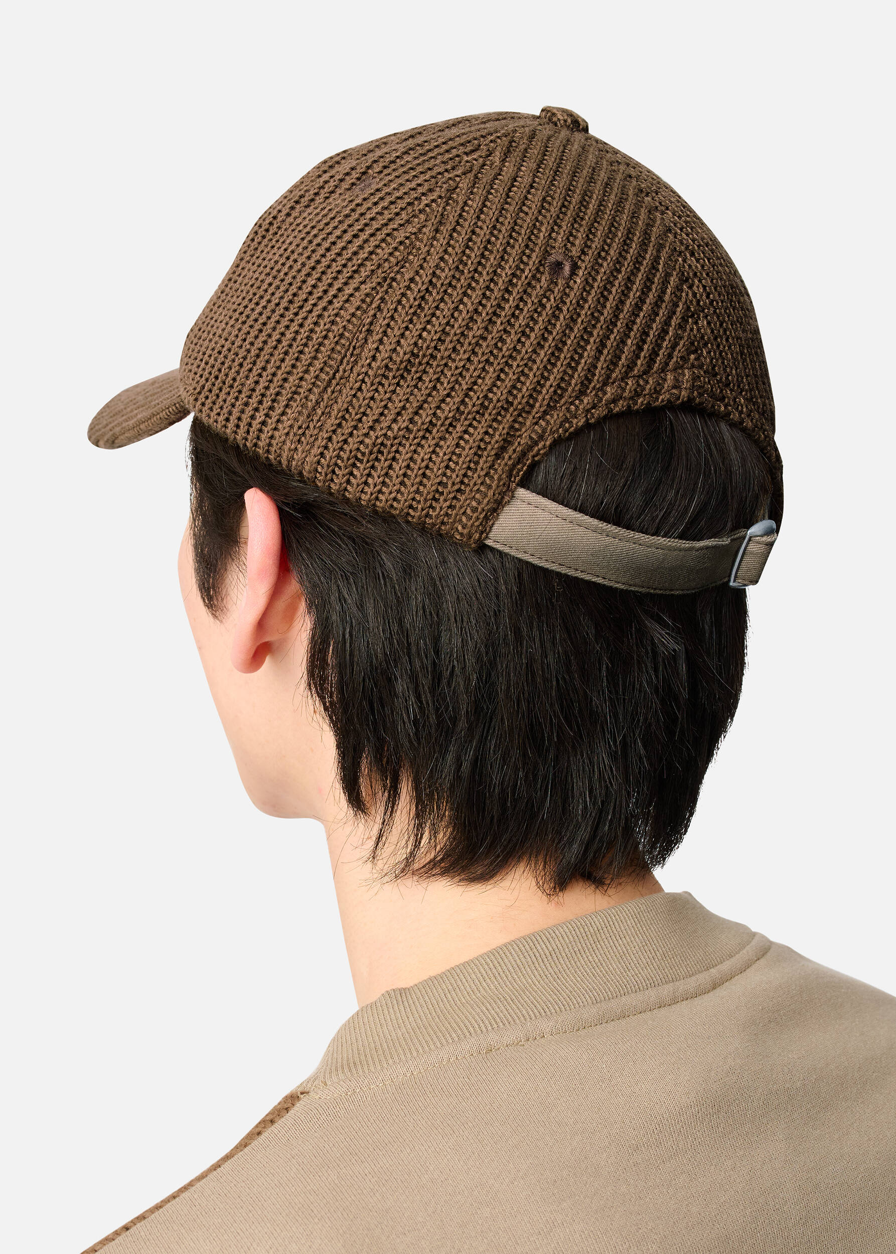 Arigato Knitted Cap Brown