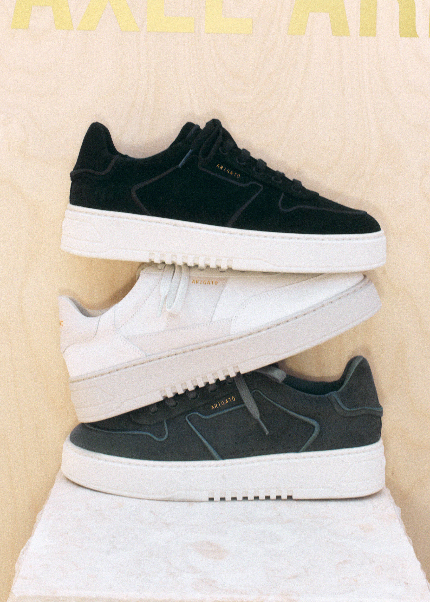 Orbit Embroidery Sneaker Black/Off White