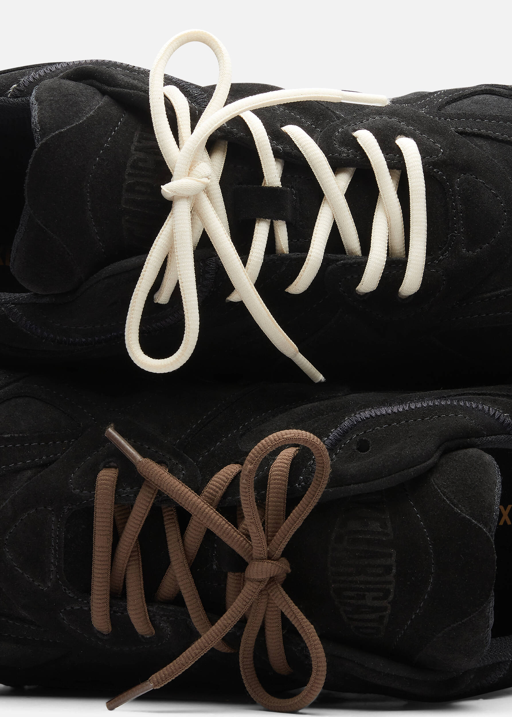 Slow Runner Black/Dark Gum
