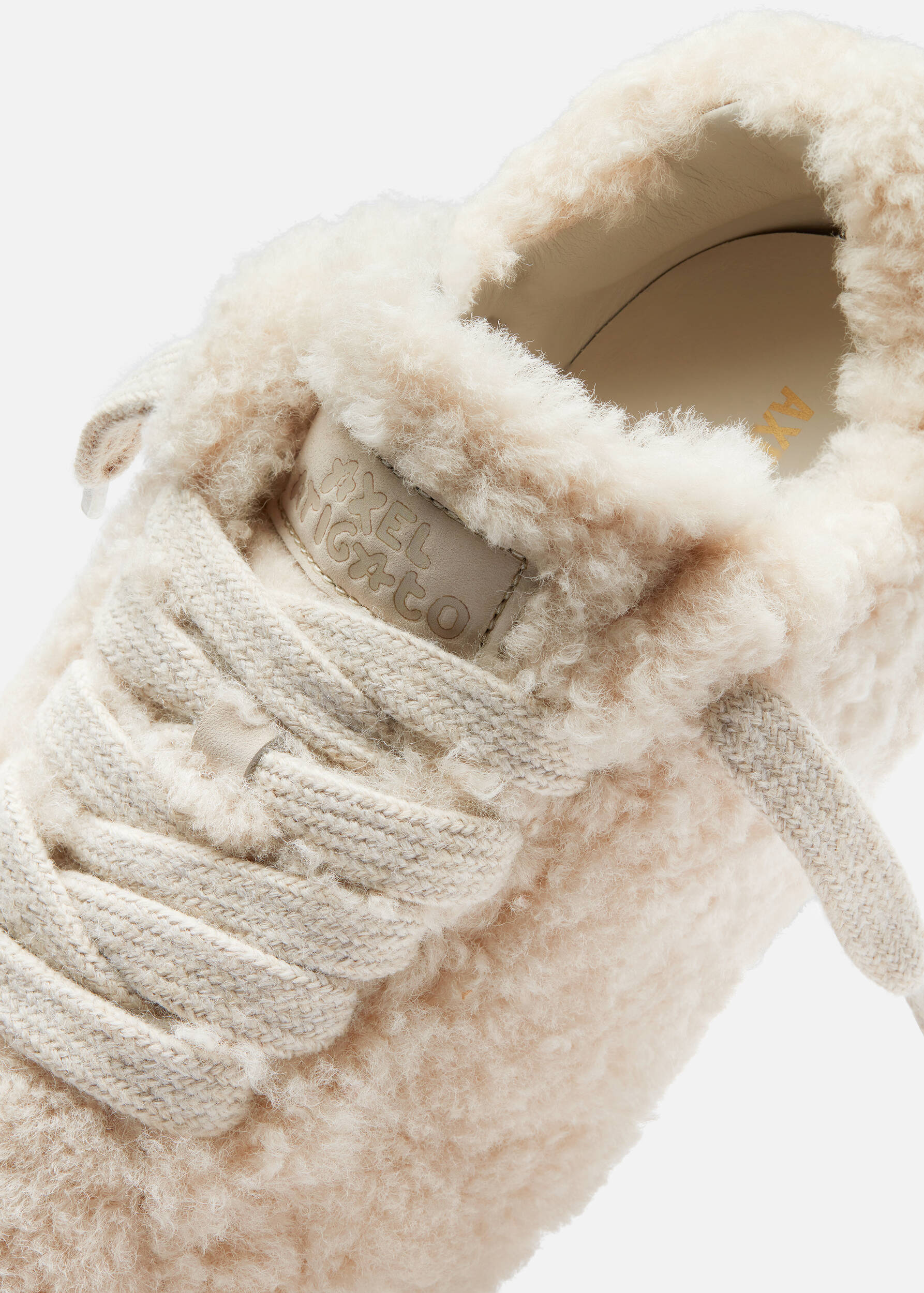 Tact Shearling Runner Beige/Gum
