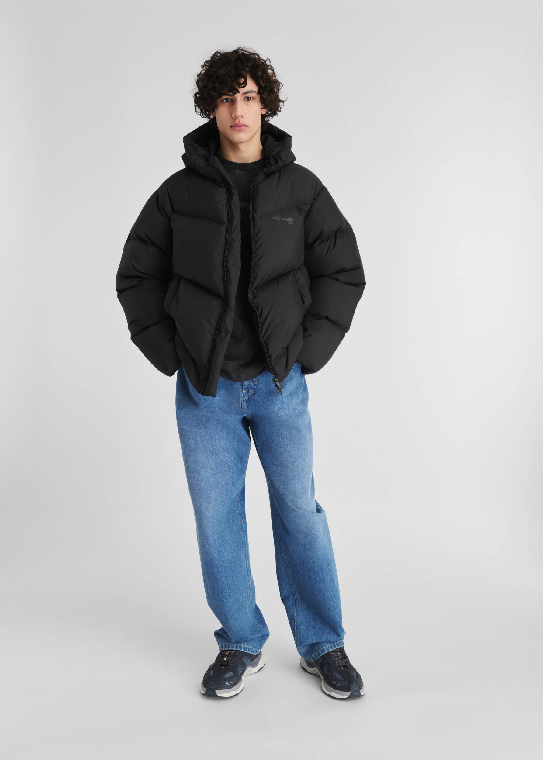 Peak Puffer Jacket Black