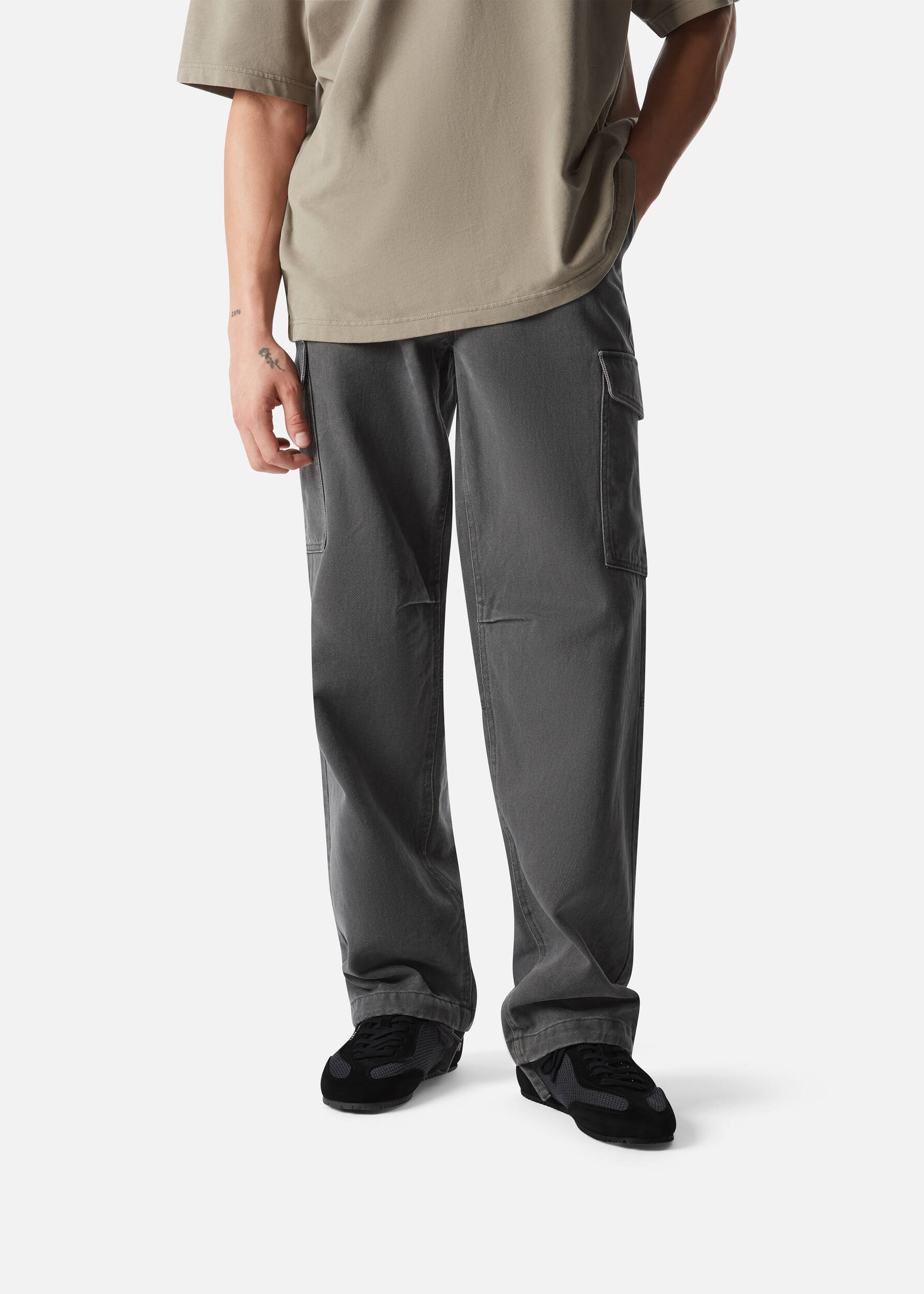 Daze Runner Off Black/Off White 5 Daze Runner Off Black/Off White