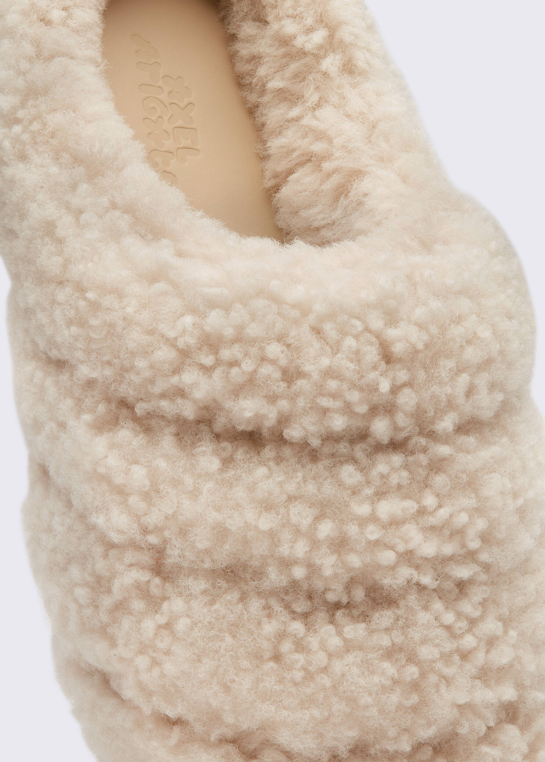 Snail Shearling Mule Off White/Off White