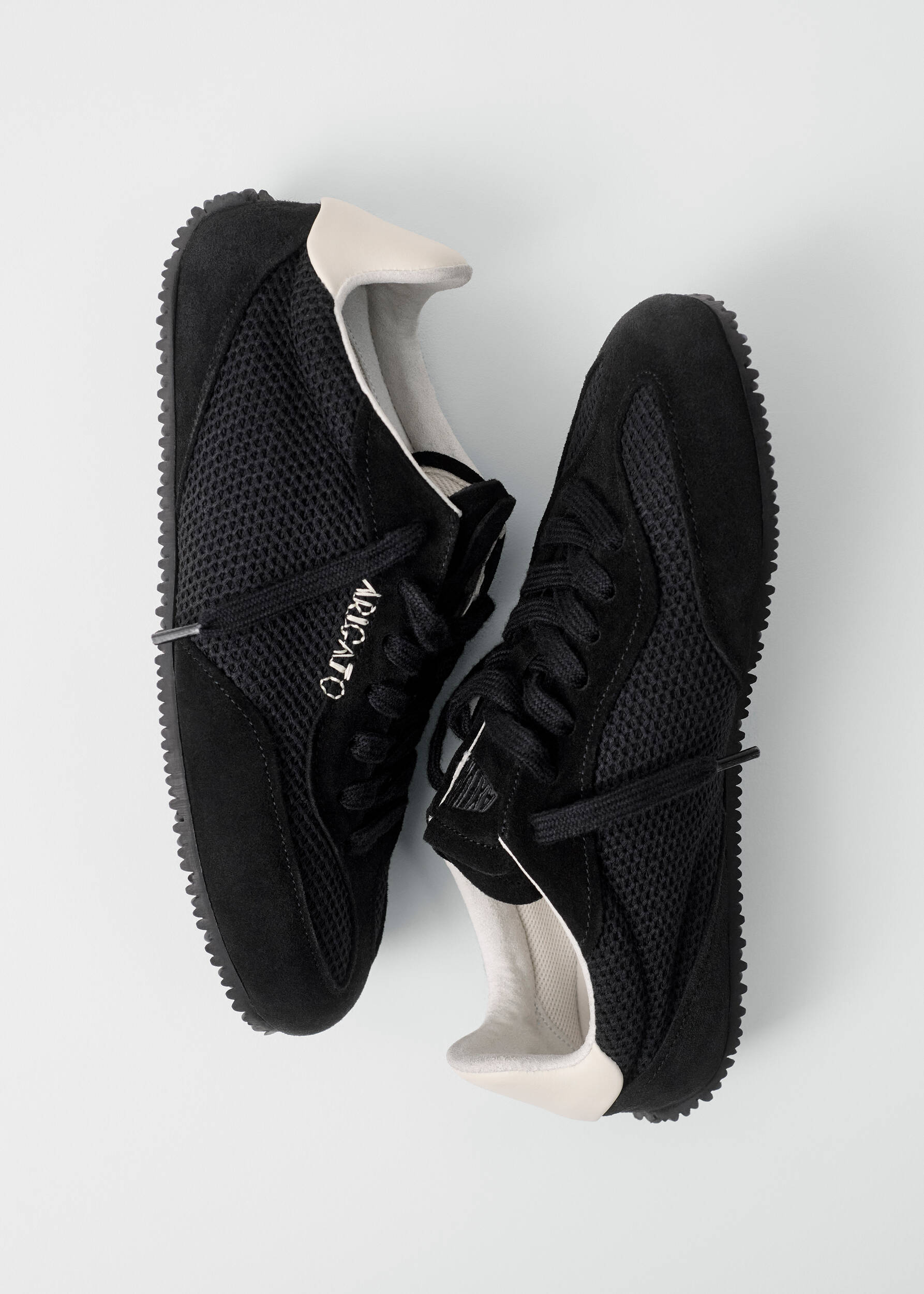 Daze Runner Off Black/Off White 6 Daze Runner Off Black/Off White