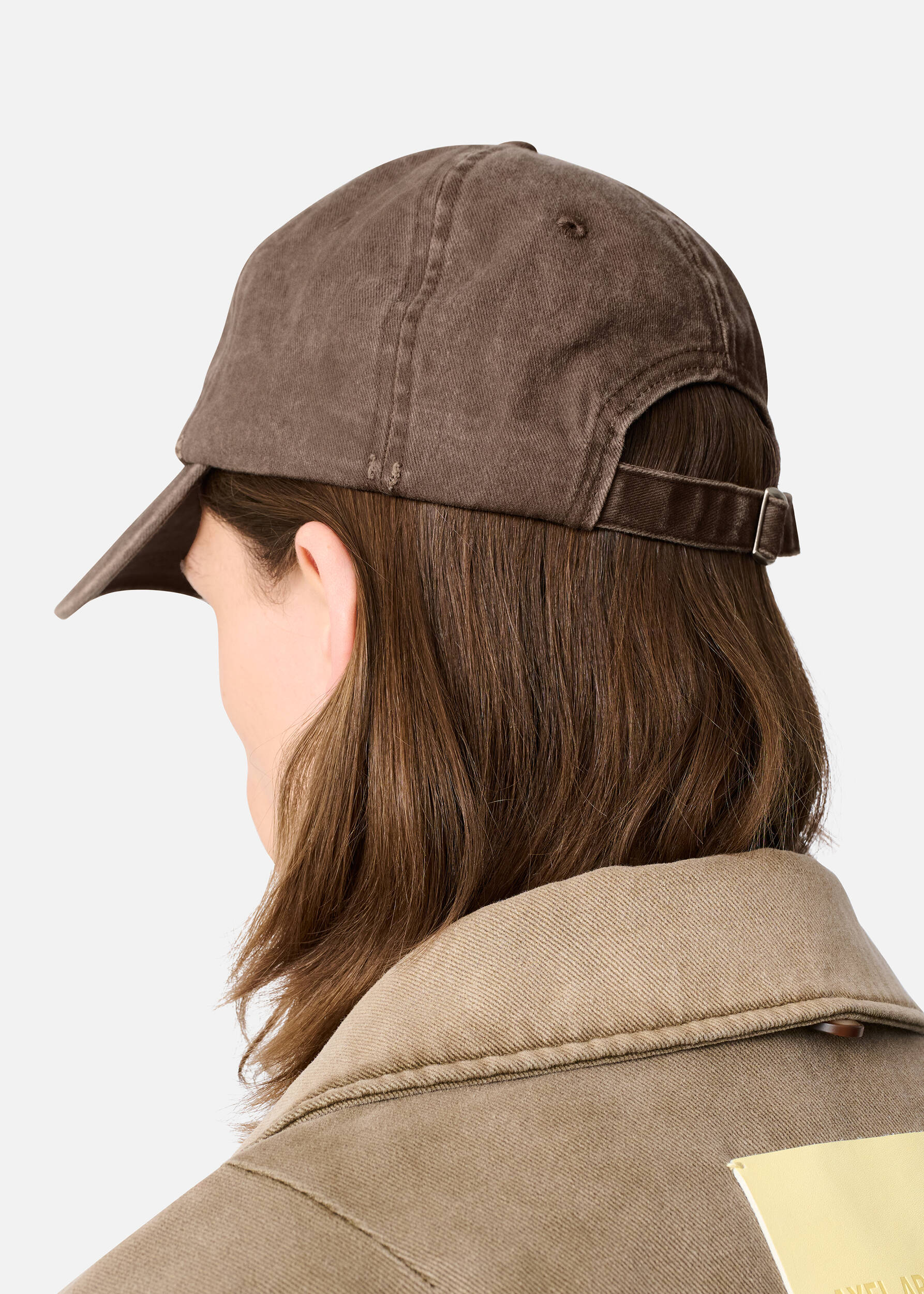 Chain Stitch Cap Brown