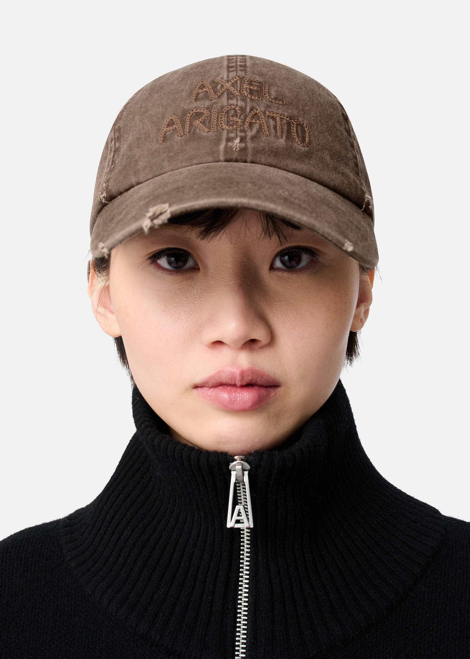 Chain Stitch Cap Brown