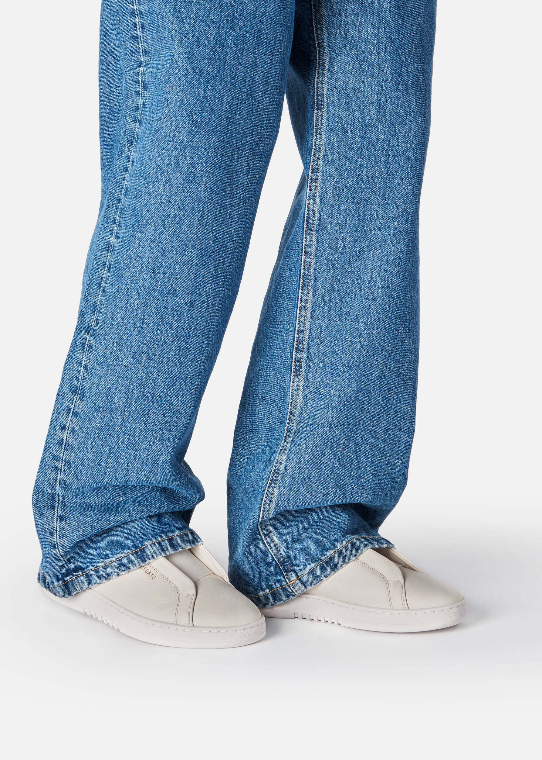 Dice Laceless Sneaker Off White/White