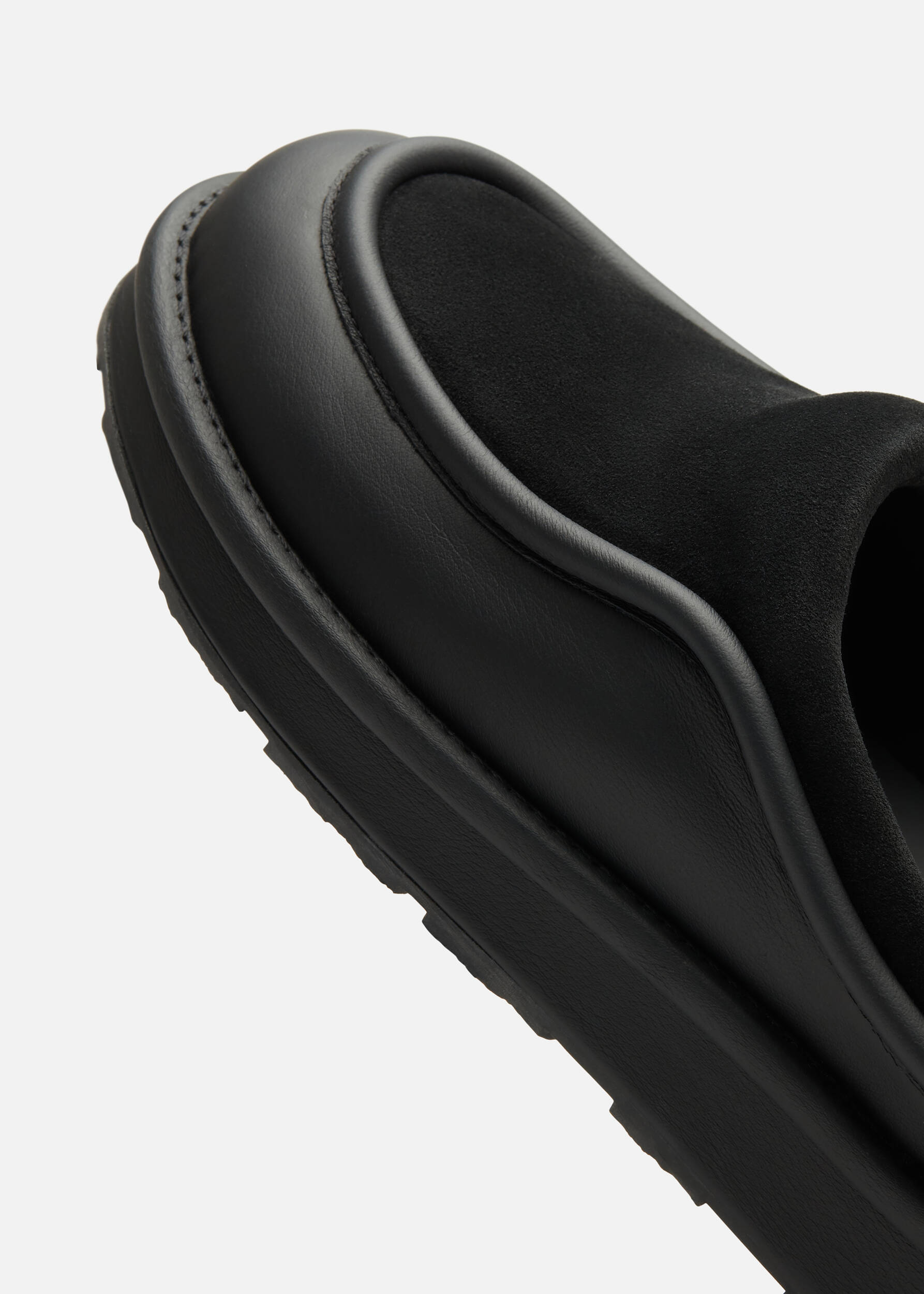 Pillow Mule Black/Black