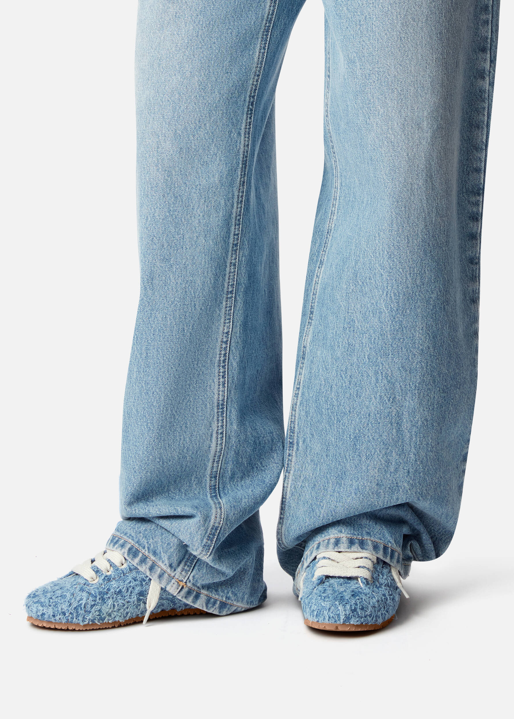 Tact Runner Blue/Off White