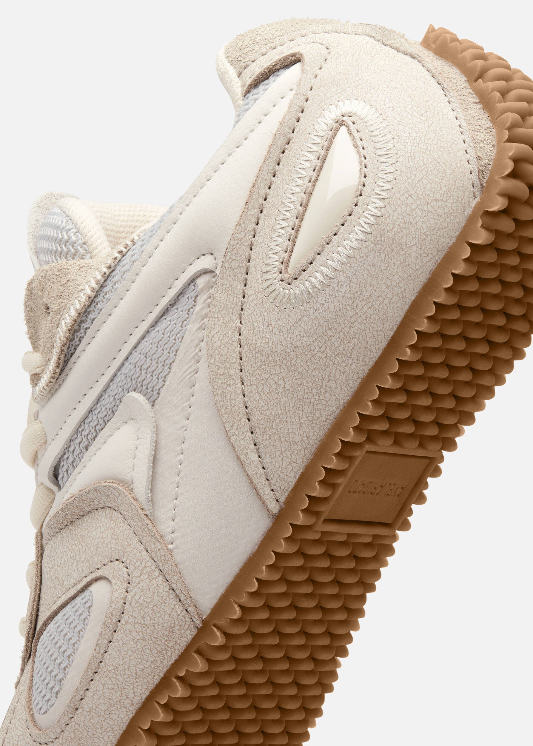 Slow Runner Off White/Gum 6 Slow Runner Off White/Gum
