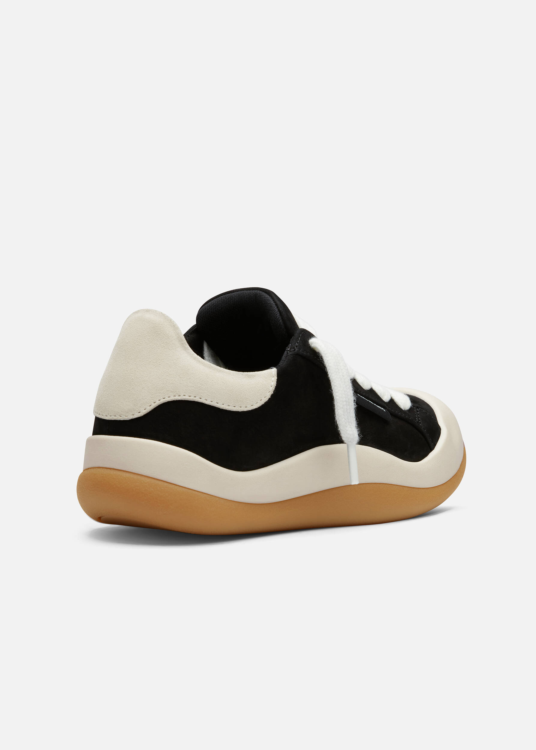 Squish Sneaker Black/Gum