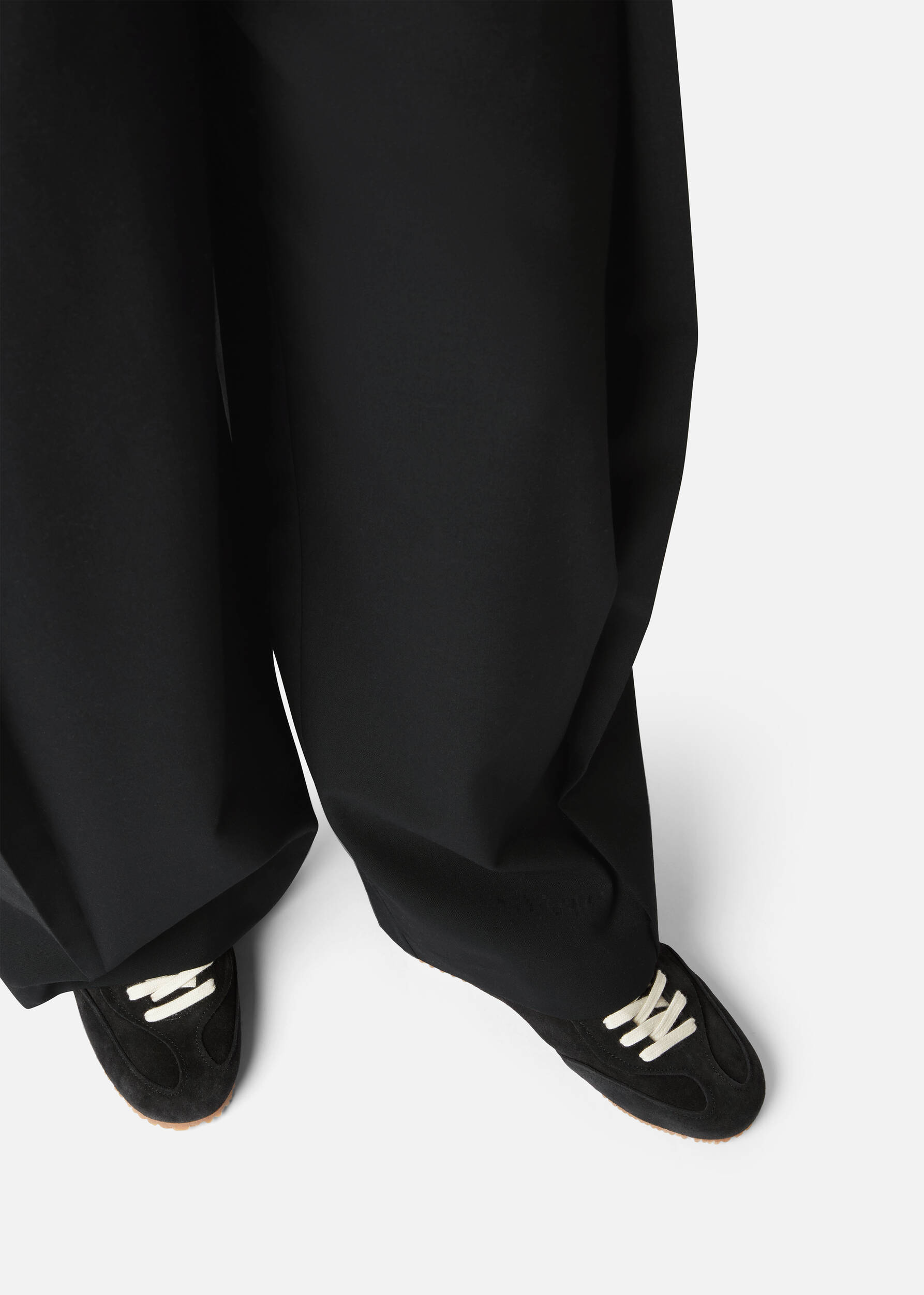 Daze Runner Black/Gum